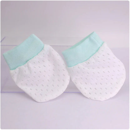 Adjustable Anti-Scratch Mittens for Infants and Newborns